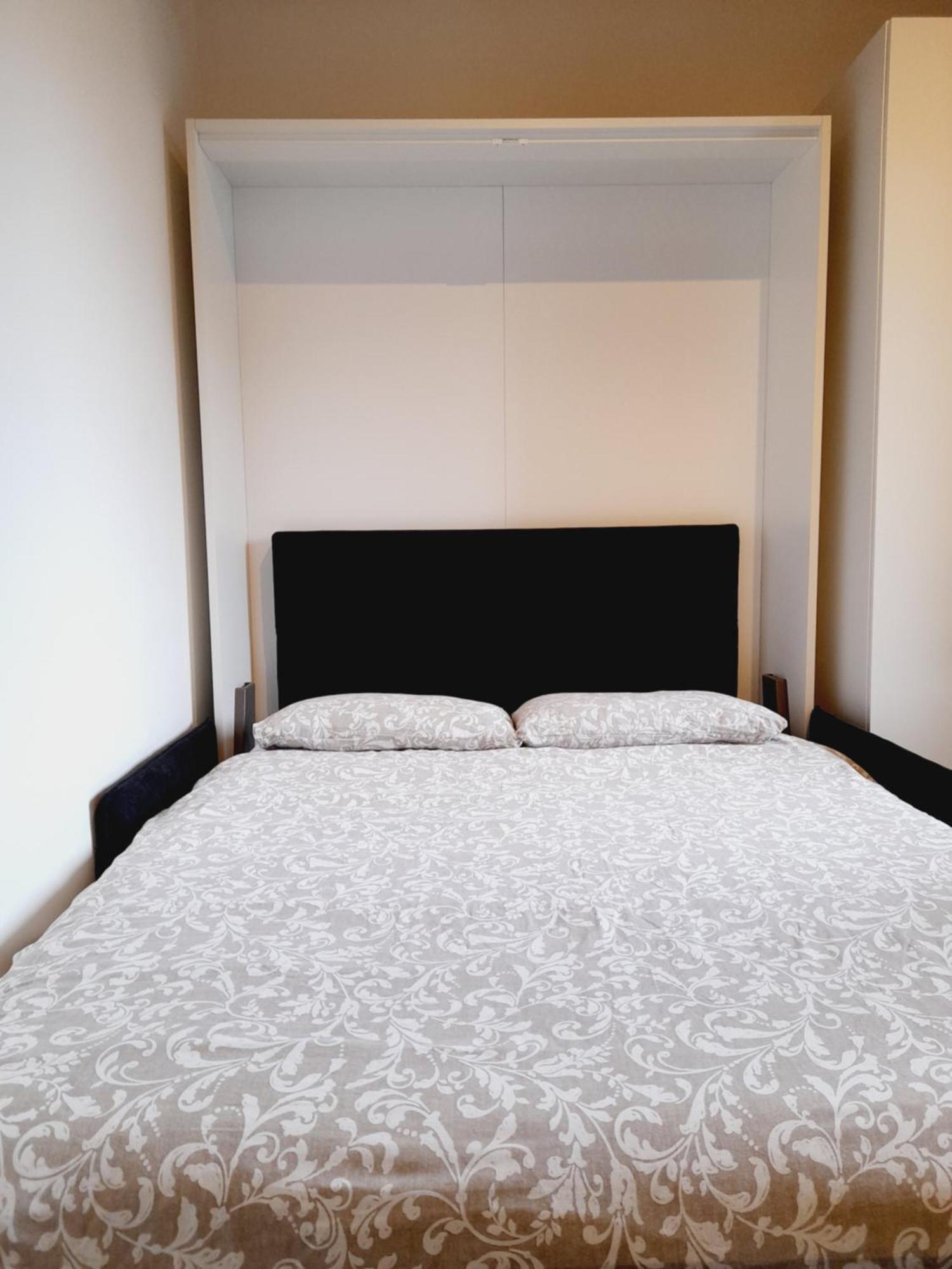 Flat In Milano, Porta Romana, Milan